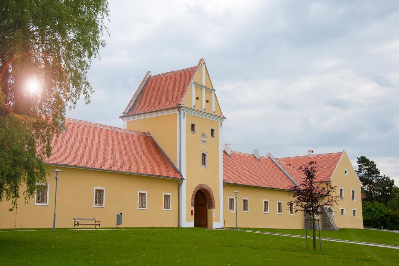 Schuettkasten Geras Bagian luar foto