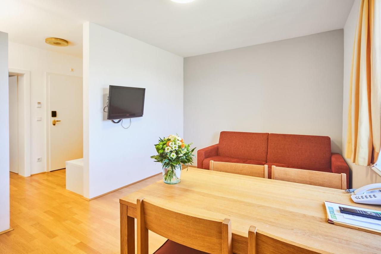 Schuettkasten Geras Bagian luar foto