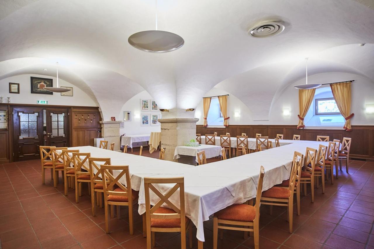 Schuettkasten Geras Bagian luar foto